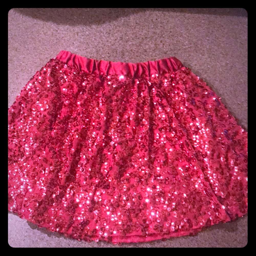 Girls sequin tutu skirt.
